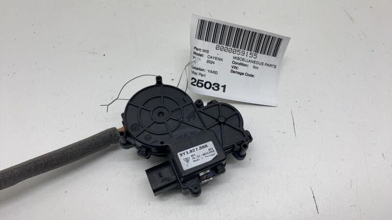 9Y3 827 447 F ⭕ 2024 Porsche Cayenne Rear Trunk Tailgate Lock Latch Actuator Assy 9Y3827447F