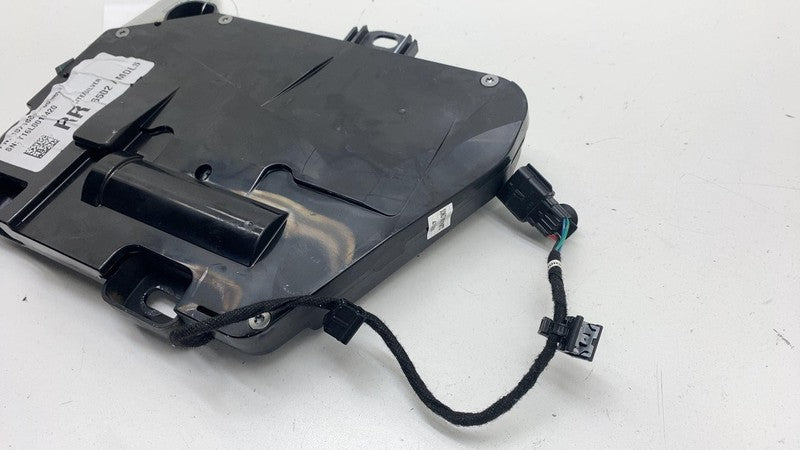 ⭕ 16-20 Model S Rear Right Exterior Door Handle Outer Silver PMSS 1071