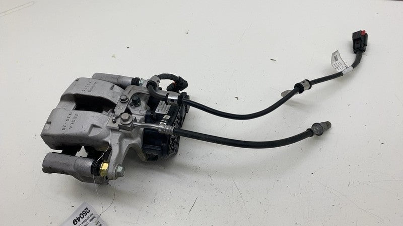 1044623-00-J ⭕ 2017-2025 Tesla Model 3 Rear Left Caliper w/ Brake Line Hose BASE 1044623-00-J