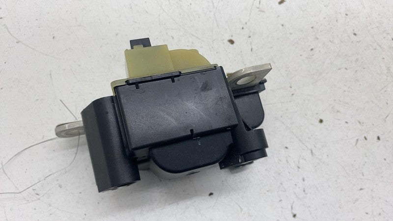 ⭕ 20-24 Model Y High Voltage Ancillary Bay Battery Contactor Assy 1089