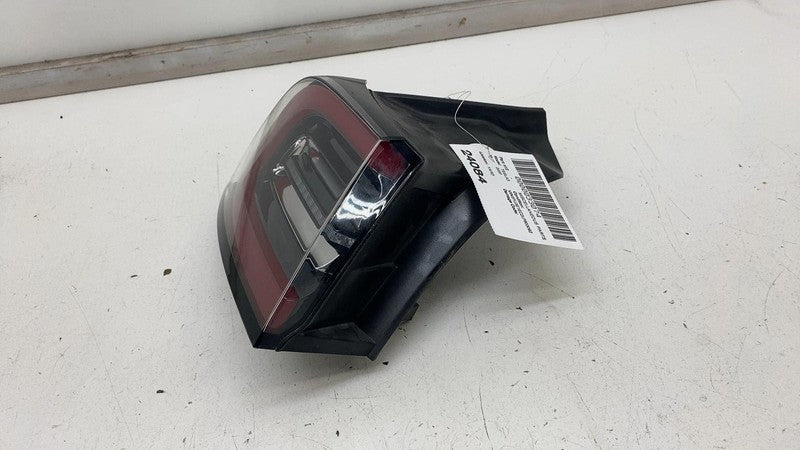 1077399 ⭕ 2017-2022 Tesla Model 3 Rear Exterior Taillight Outer Tail Lamp Left 1077397
