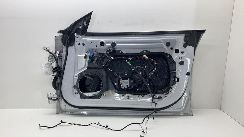 1081420-E0-C ⭕  2017-2020 Tesla Model 3 Front Door Shell Panel Right Silver PMSS 1081420-E0-C