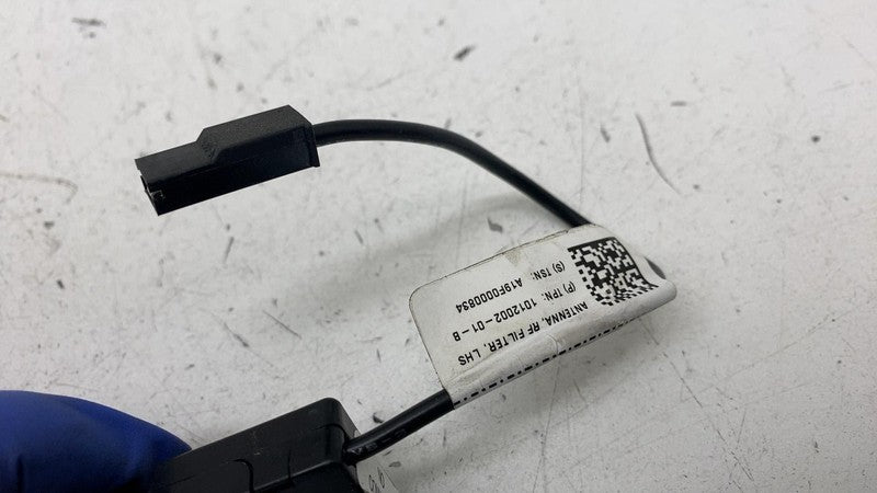 ⭕ 16-20 Tesla Model X Rear Left & Right Antenna Noise Filter Module 10