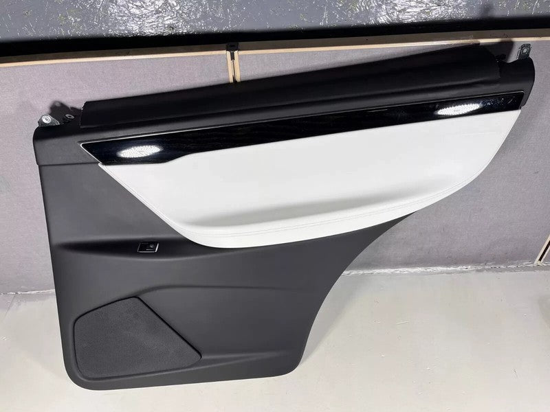 105800418F ⭕ 16-20 Model X Rear Right Carrier Door Panel Trim Pad w/ Card Mold 1058004-18-F