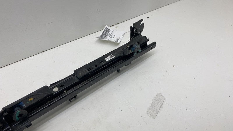 111985300B ⭕ 2017-2023 Model 3 M3 Front 1st Row Seat Adjuster Motor Rail Track 1119853-00-B