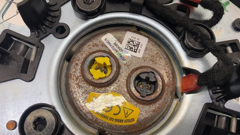 ⭕ 2019-2023 Dodge Pickup 2500 Front Driver Steering Wheel SRS Airbag 6