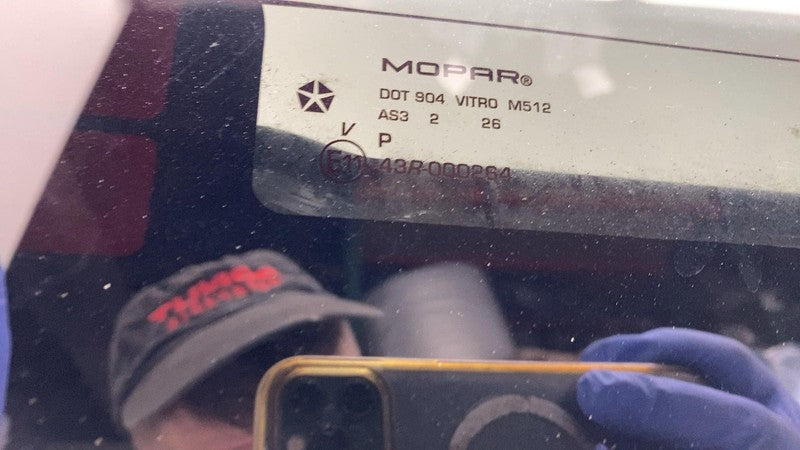 ⭕ 11-24 RAM 3500 Pickup 4DR Dual Crew Cab Rear Screen Glass Sliding Ba