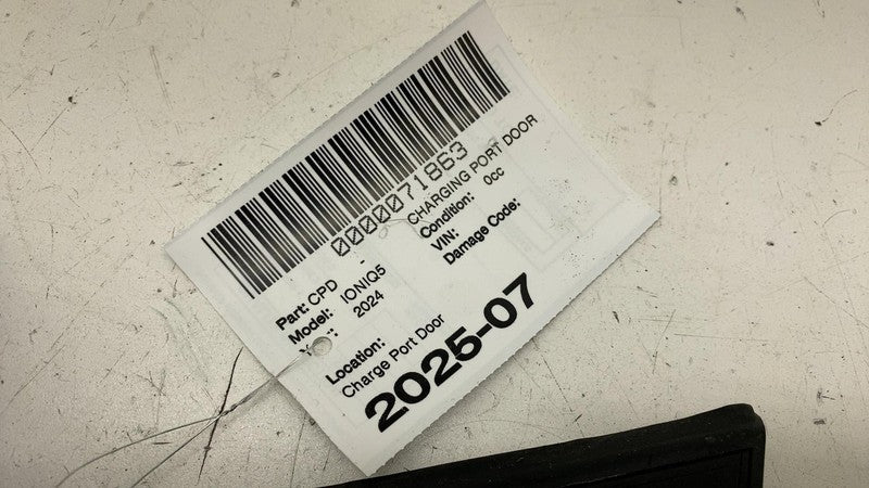 ⭕ 2022 2023 2024 Hyundai Ioniq 5 Charging Port Flap Cover Insert OEM 6