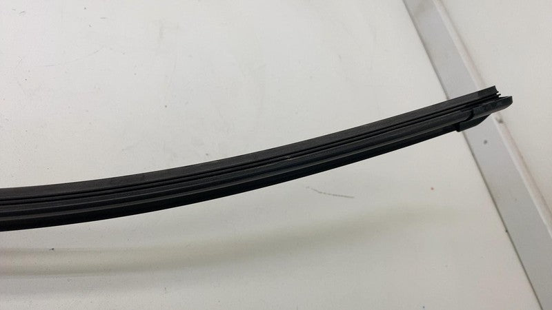 ⭕2020-2023 Tesla Model Y Front Driver Side Windshield Wiper Arm w/ Bla