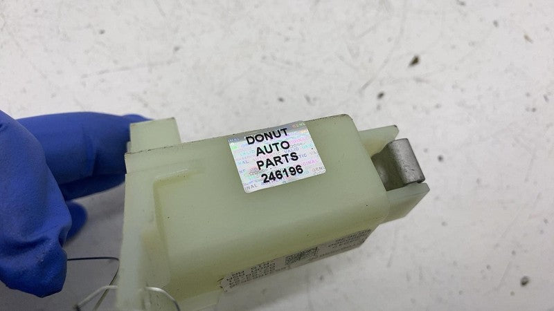 PT00755672 C ⭕ 2025 Rivian R1S Driver Side Misc Grommet Assembly Left LH 6096979 PT00755672-C