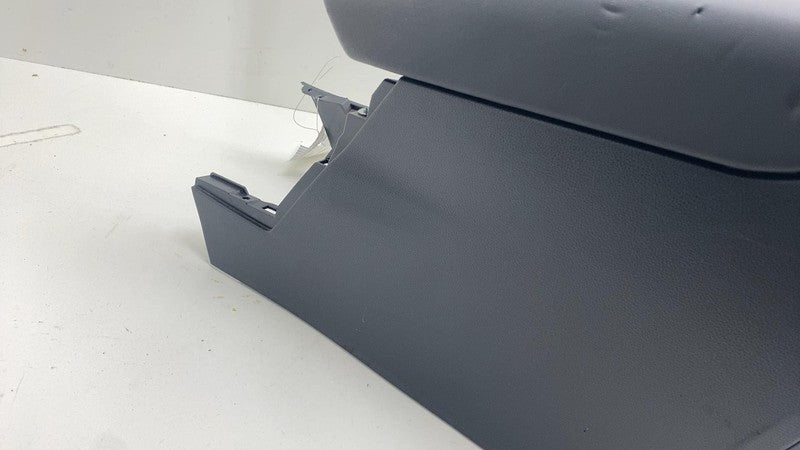 ⭕ 18-23 Subaru XV Crosstrek Center Console Storage Compartment Tray Box Armrest