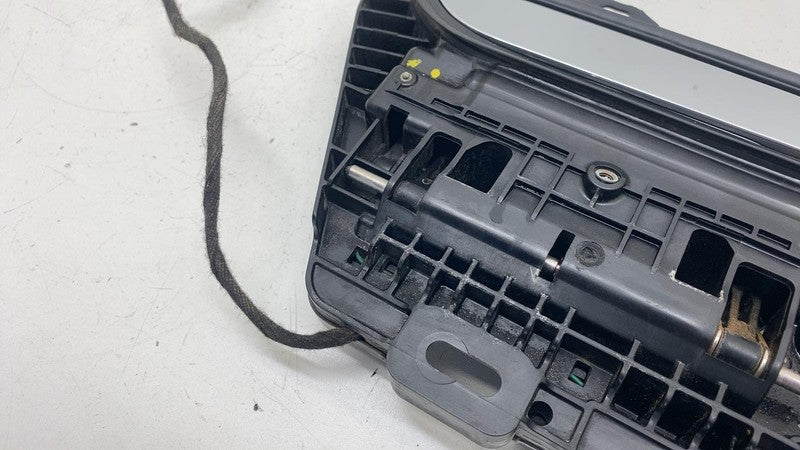 ⭕ 16-20 Model S Front Right Exterior Door Handle Outer White - PPSW 10