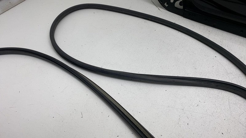 ⭕ 2017-2020 Maserati Levante Panoramic Sunroof Track Frame w/ Glass & 