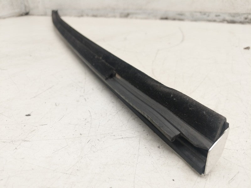 1080748 00 G ⭕ 2017-2022 Tesla Model 3 Rear Right Side Door Window Molding Assy 1080748-00-G