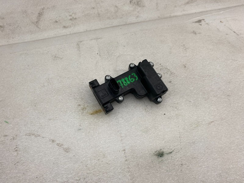 ⭕ 16-26 Model X Front Right Door Pop Actuator Control Module Unit 1045
