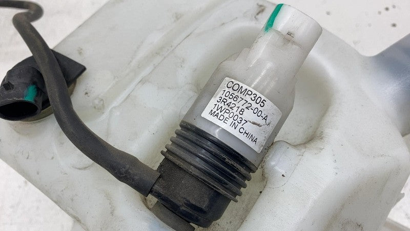 105676700B 2016-2020 Tesla Model X MX Windshield Washer Bottle Reservoir Tank w/ Motor Pump