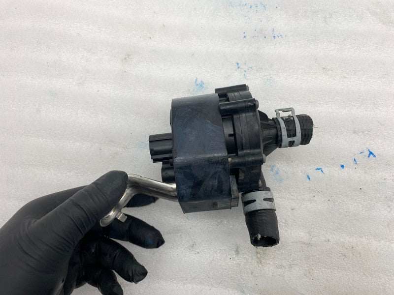 ⭕ 2016-2020 Tesla Model X Cooling System Auxiliary Coolant Water Pump Assembly