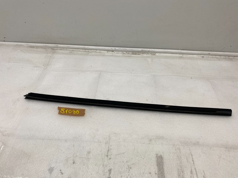 ⭕ 2020-2024 Tesla Model Y Rear Left of Right Door Window Seal Molding Belt Strip