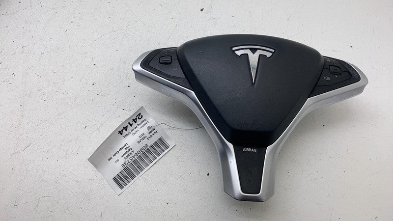 101426501B 2012-2015 Tesla Model S Steering Wheel Airbag Module w/ Retainer Plate Bracket
