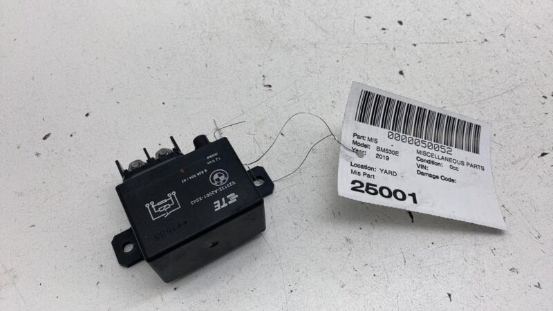 6836504 2017 2018 2019 2020 BMW 530e G30 Engine Cooling Motor Fan Relay Module 6836504