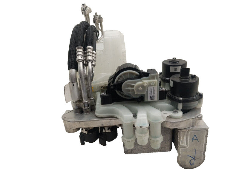 20-23 Model Y Supermanifold Refrigerant Chiller + Coolant Reservoir 1549902-00-C