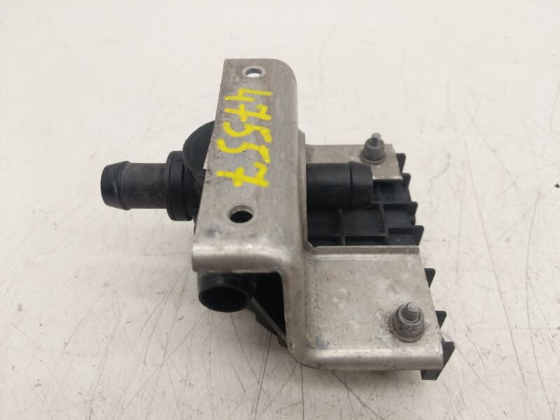 6007370 00 B 2012-2020 Tesla Model S MS X MX Coolant Pump Valve Actuator 4-Way 6007370-00-B