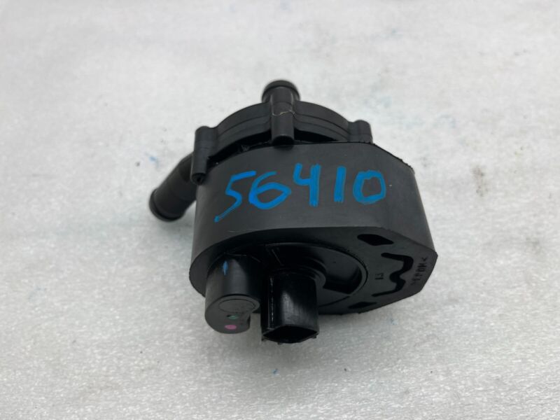 2016-2020 Tesla Model S X Front Cooling System Coolant Pump Assy 103534800F Assy