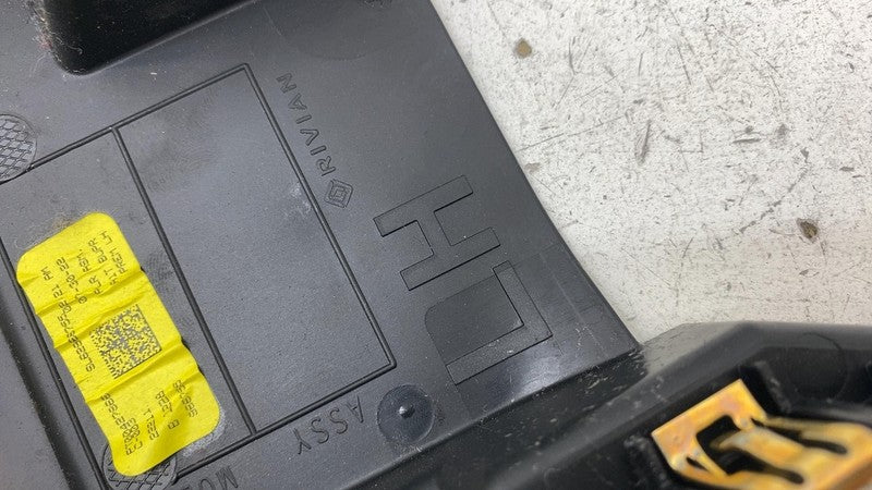 ⭕ 2022 2013 2024 Rivian R1T Upper B-Pillar Center Trim Cover Left OEM 