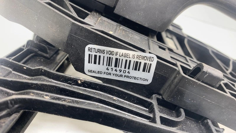 68569697AA ⭕ 2019-2025 Ram 1500 Rear Right Exterior Door Handle Outer w/ Actuator RH White