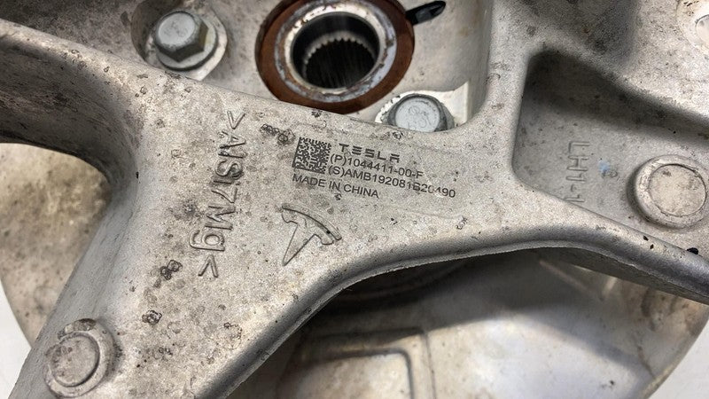 ⭕ 17-23 Model 3 Rear Left Spindle Knuckle w/ Hub (142mm Driven) LH 104