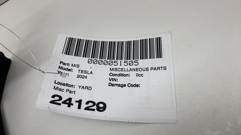 190550400D 2024-2025 Tesla Cybertruck Front Passenger Right Lower Sill Scuff Plate A-Pillar