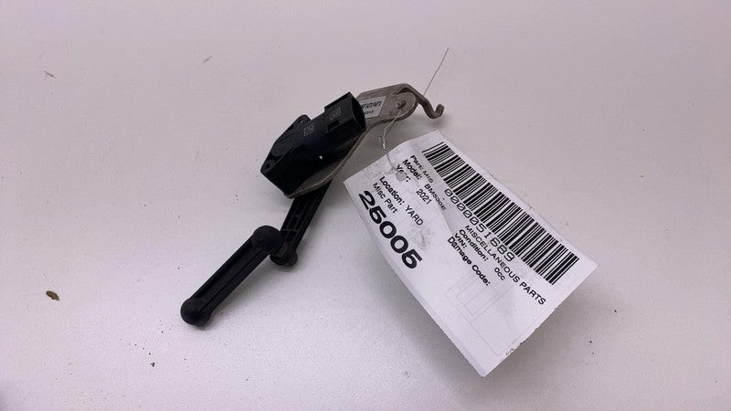 2017-2023 BMW 530e G30 Front Driver Side Suspension Height Level Senso