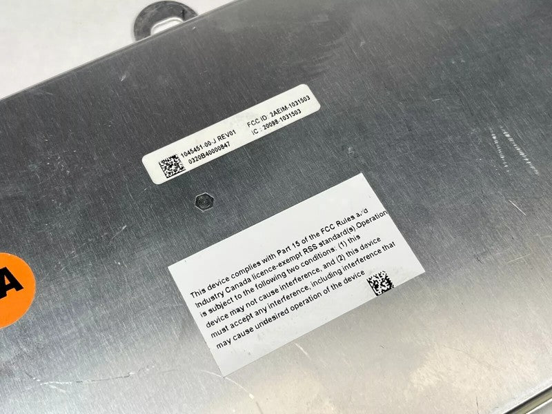 ⭕ 2016-2020 Tesla Model X MX Central Body Control Module Computer 1045