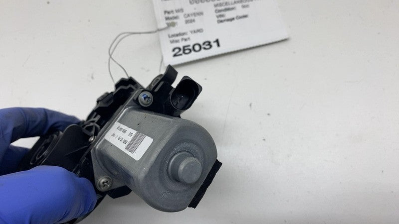 4F0 837 069 A ⭕ 2018-2024 Porsche Cayenne Front Left Power Door Close Assist Motor 4F0837069A