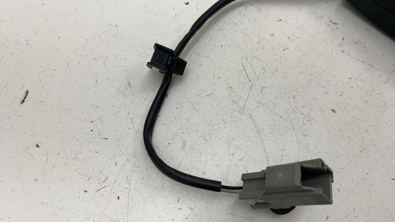 ⭕ 2016-2020 Tesla Model X Passenger Side Second Row Seat Belt Right 10
