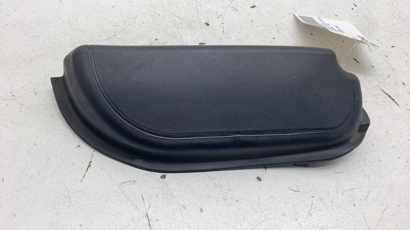 ⭕ 18-21 Lincoln Navigator Rear Right Inner Taillight Lamp Cover JL7B-1