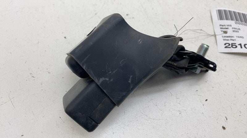 ⭕ 2023-2025 Toyota Prius Rear Passenger Side Seat Belt Buckle Right RH