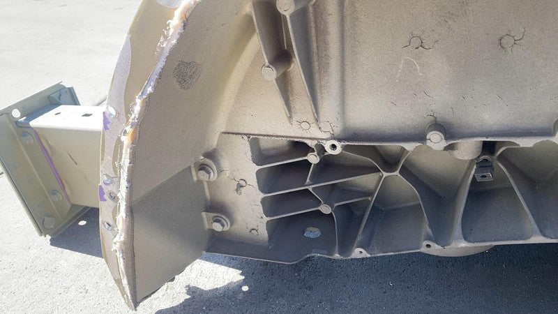 ⭕ 20-23 Tesla Model Y Rear Underbody Cast Rub Structural Assy (One-Pie