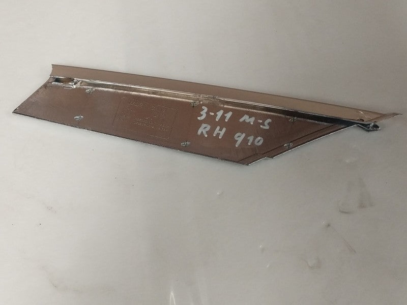 1056380 00 C ⭕2016-2020 Model S Front Right Upper Fog Grille Spear Active Louvre 1056380-00-C