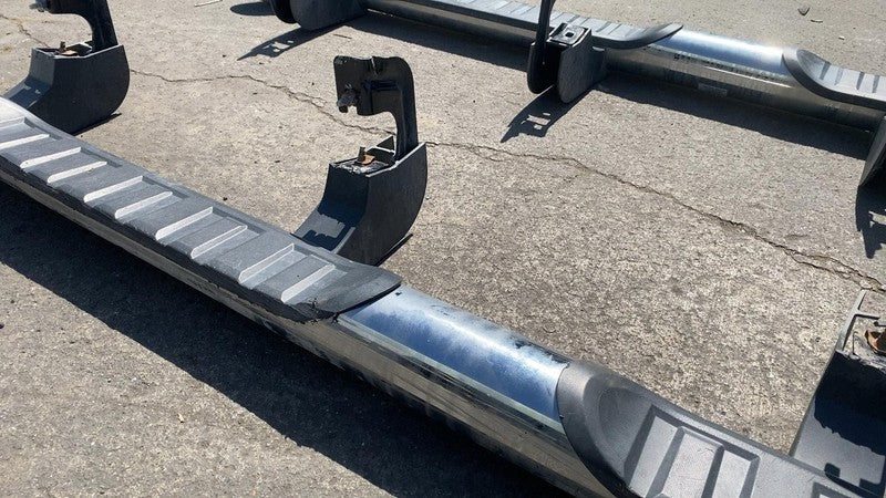 ⭕ 14-19 Silverado 1500 Crew PAIR Left & Right Running Board Nerf Bar Step Chrome