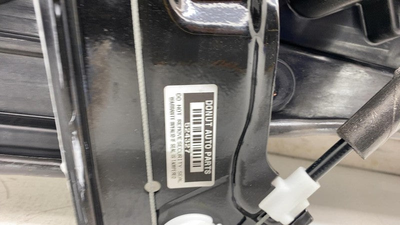 ⭕ 17-24 Chrysler Pacifica Front Passenger Door Window Regulator w/ Carrier Right