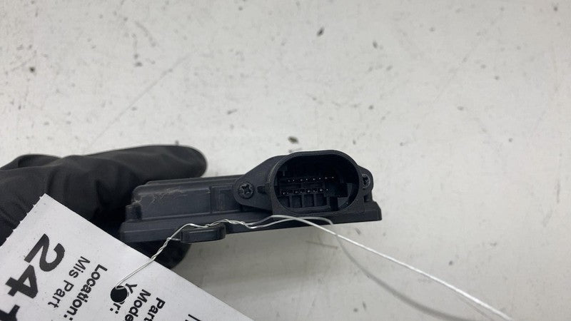 ⭕ 22-24 Rivian R1T R1S Rear Right Blind Spot Radar Sensor Module OEM P