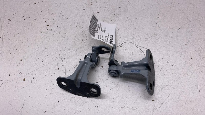 2022 2023 2024 Rivian R1S Front Driver Side Upper & Lower Door Hinge Left LH OEM
