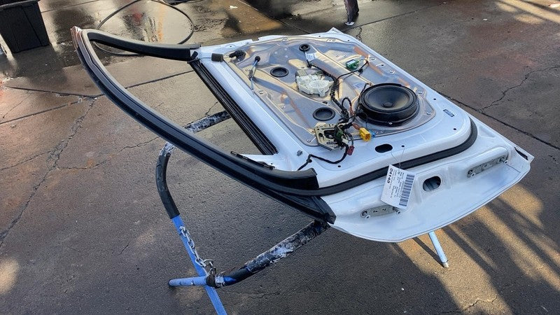 A 212 820 13 02 ⭕2014-2016 Mercedes-Benz E350 Front Door Shell Panel Right A2128201302 White 149