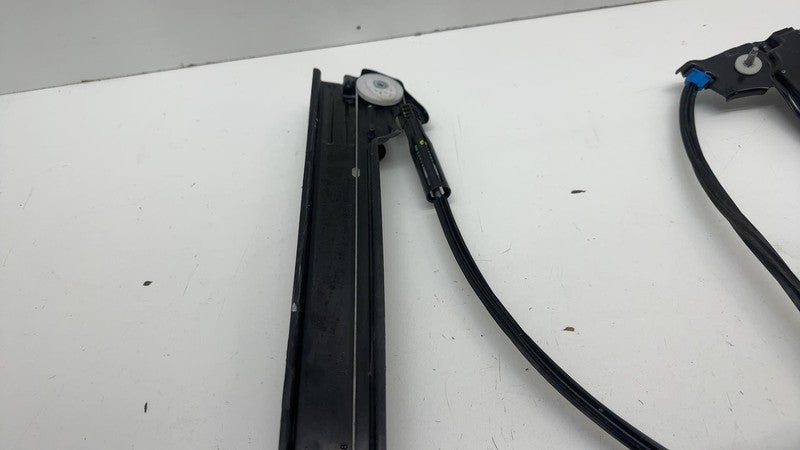 109662110F ⭕ 2017-2023 Tesla Model 3 Front Right Door Window Regulator & Motor 1096621-10-F