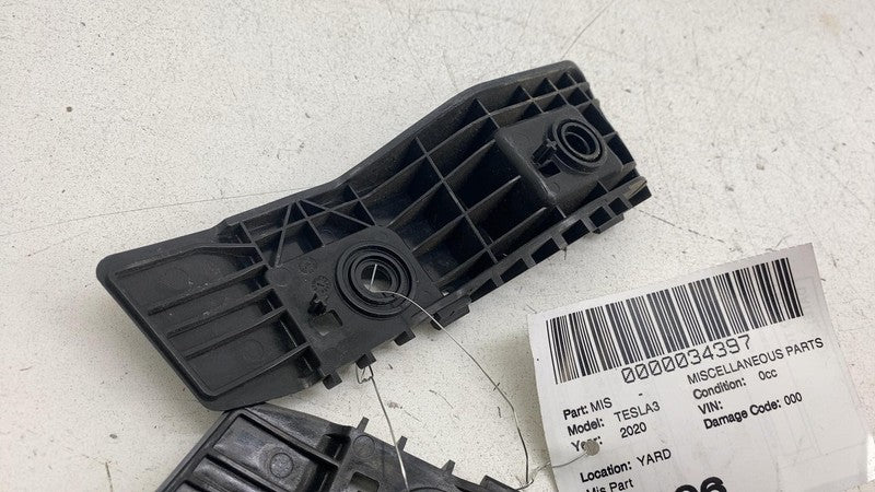 ⭕17-23 Model 3 Rear Left & Right Taillight Lamp Mount 1083993-00-D/108