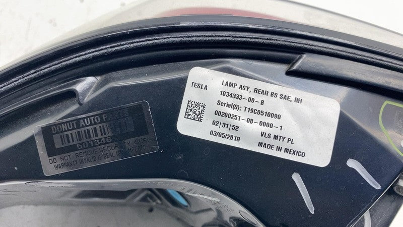 ⭕ 2016-2022 Tesla Model X Rear Right Side Outer Taillight Lamp OEM 103