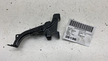 ⭕2017 2018 2019 2020 BMW 540i Rear Intake Manifold Mount Support Bracket 8602082