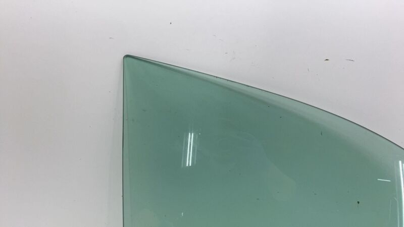 E6 43R-001074 2012-2019 Mercedes-Benz GLE350 Front Passenger Side Door Window Glass Right Assy