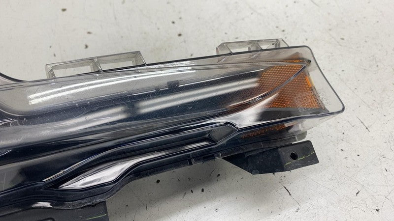 ⭕ 17-23 Model 3 M3 Front Right Foglamp Turn Signal Base Fog Light 1077